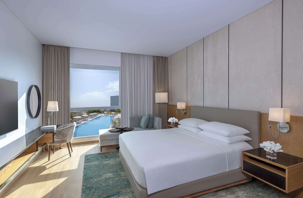 0e9ba40c-5e99-4e0c-890a-a80b10246083