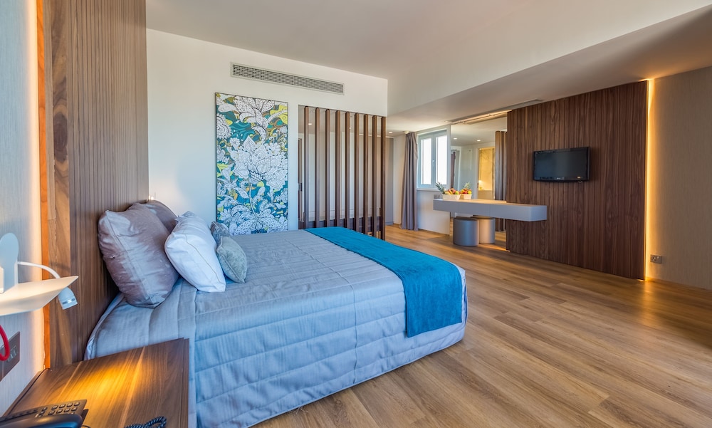 147943bc-7566-4d53-8c3a-56384ff3db2b